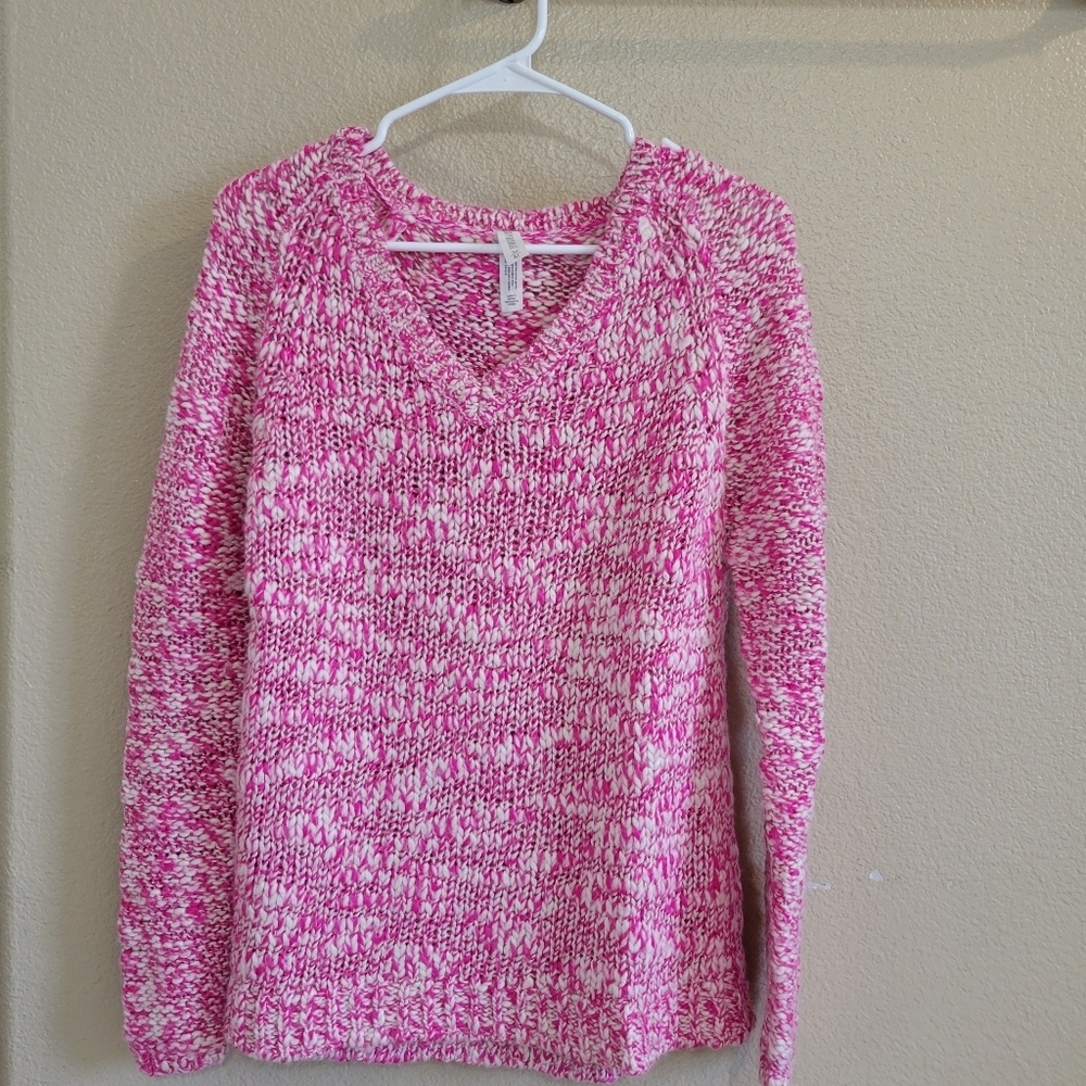 Aeropostale Women pink & white V-neck Soft Chunky knit sweater size Medium